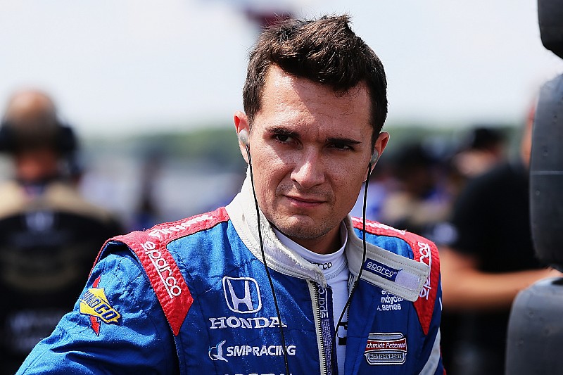 Schmidt bevestigt terugkeer Aleshin in 2017