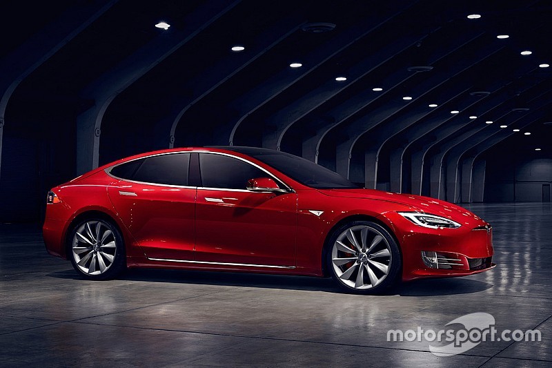 Un nouveau record pour la Tesla Model S