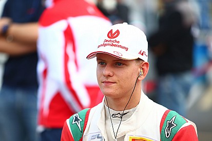 Titelgewinn verpasst: Mick Schumacher wird 2. in italienischer Formel 4