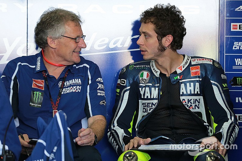 Burgess: “Por alguna razón, Rossi nunca ha ganado una carrera flag to flag”