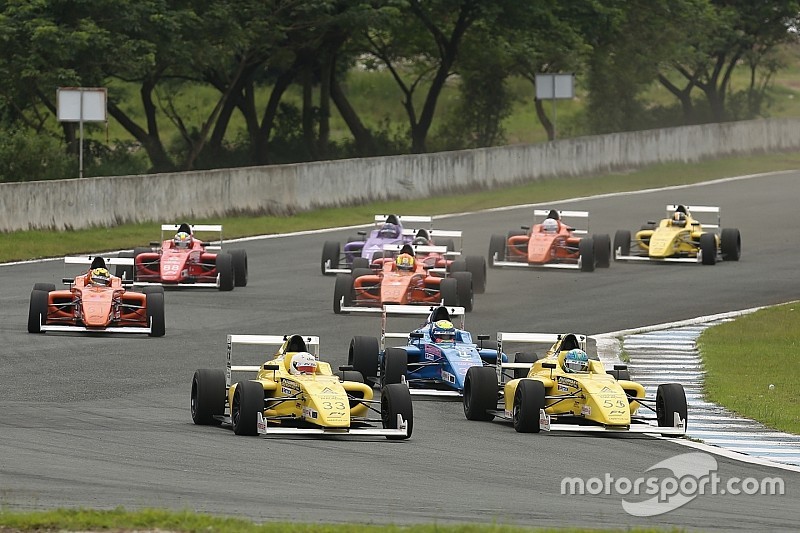 Perspektif fans: Clark International Speedway