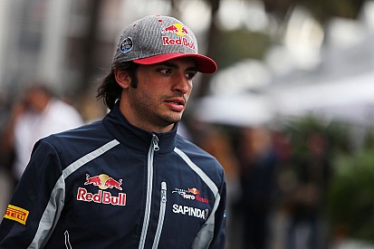 Sainz: "Whiting debe pensarse seriamente qué F1 quiere en 2017"