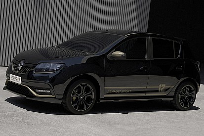 Renault sort une Sandero R.S. en hommage à Ayrton Senna