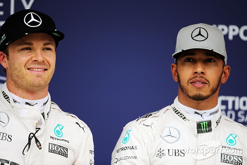 Hamilton pakt zestigste pole: