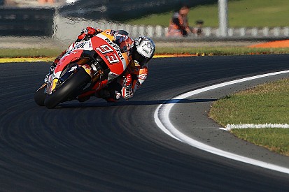 Essais Valence - Márquez prend l'avantage sur les Yamaha
