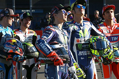 Inside MotoGP: Покарати або захистити Россі