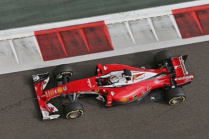 Un viernes "muy bueno" para Ferrari según Vettel y "normal" según Raikkonen