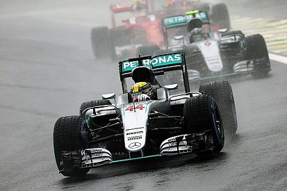 Pirelli se plantea crear dos compuestos de lluvia extrema