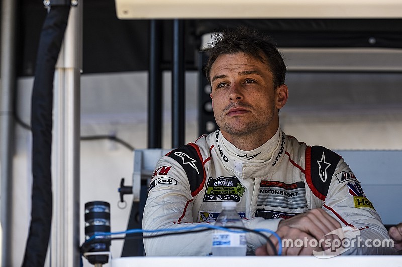 Bamber tempati kursi terakhir di Porsche LMP1 2017