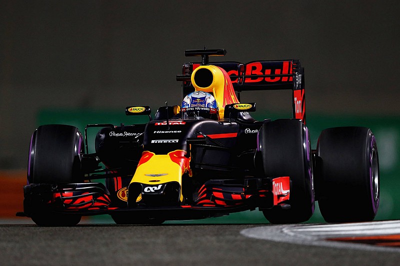 Daniel Ricciardo: Mercedes wird auch in der Formel-1-Saison 2017 vorne sein