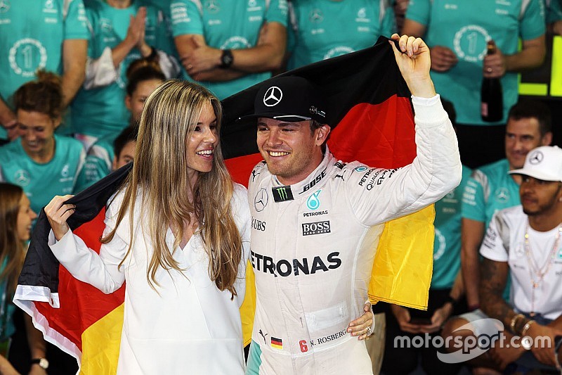 Nico Rosberg pensiun dari Formula 1