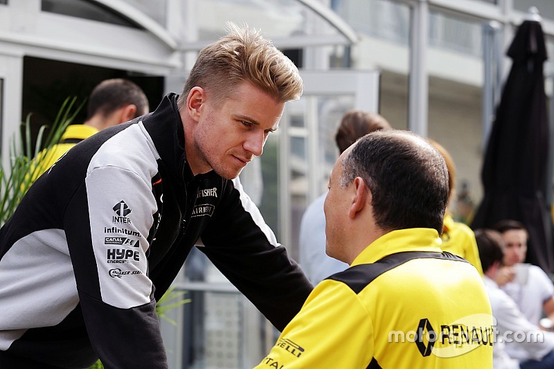 Хюлькенберг: Renault все ще буде розвиватись у 2017 році