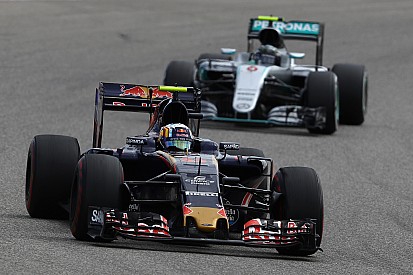 Red Bull: "Waarom zouden we Sainz naar Mercedes laten gaan?