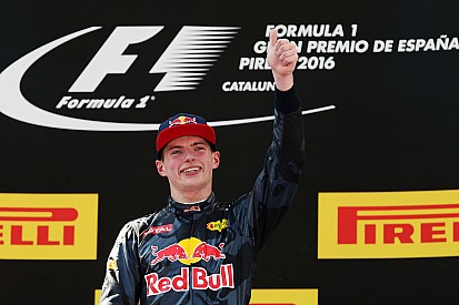 Topnews 2016 - #6: Max Verstappen siegt beim 1. Einsatz für Red Bull Racing