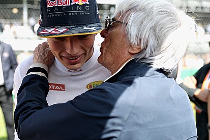 Ecclestone wijst Verstappen aan als zijn favoriete jonge coureur
