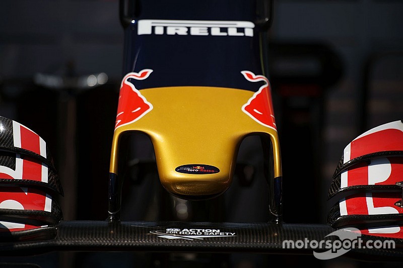 Sainz, feliz después de que el nuevo Toro Rosso superara los crash test