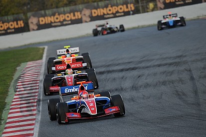 Формула V8 3.5 надіслала застережливого листа до GP2