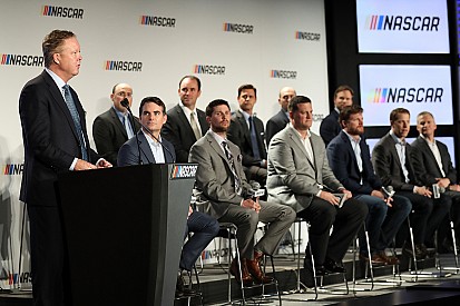 Warum NASCAR das Rennformat grundlegend neugestaltet hat
