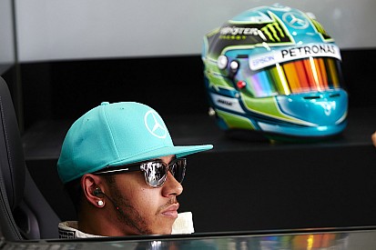 Plus de 8000 participants pour le design du casque de Hamilton