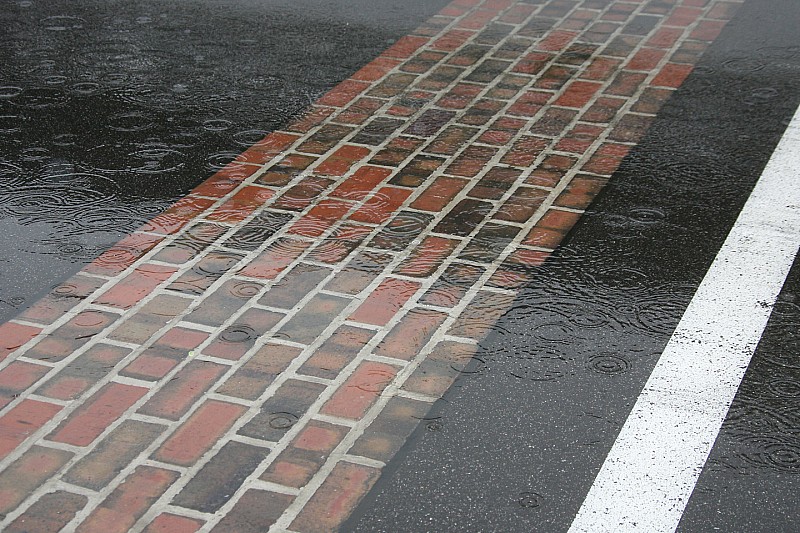 En raison de la pluie, les qualifs d'Indy débuteront vers 22h