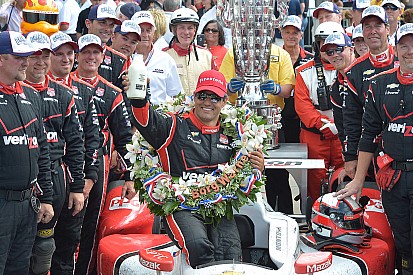 Schmidt Peterson quer ter Montoya na Indy 500