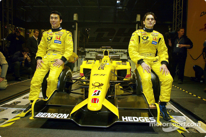 Джанкарло Фізікелла та Такума Сато представляють новий Jordan Honda EJ12