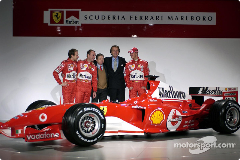 Лука Бадоер, Рубенс Баррікелло, Жан Тодт, Лука ді Монтедземоло і Ferrari F2004