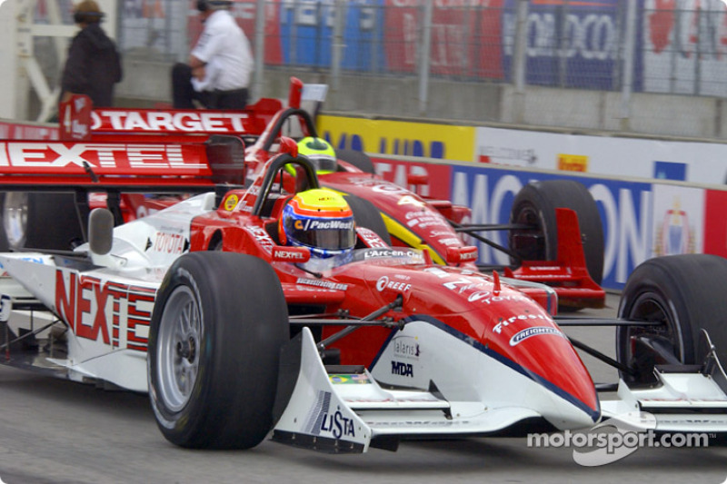 Маурісіо Гужелмін (PacWest Reynard 01i Toyota)