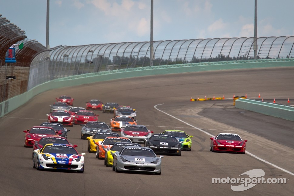 Start: #777 Ferrari of Québec Ferrari 458 Challenge: Emmanuel Anassis and #22 Ferrari of Ft. Lauderdale Ferrari 458 Challenge: Enzo Potolicchio battle for the lead