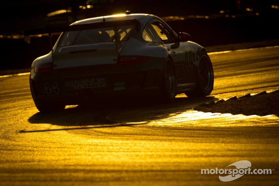 #44 Magnus Racing Porsche GT3: Andy Lally, John Potter