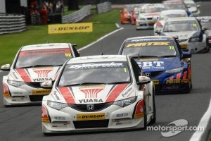 Matt Neal, Honda Yuasa Racing