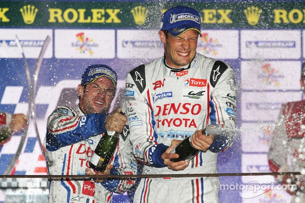 Podium: race winners Nicolas Lapierre, Alexander Wurz