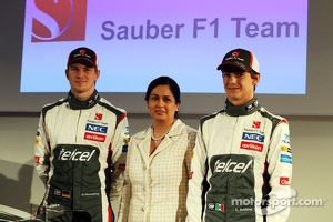 Nico Hulkenberg, Sauber with Monisha Kaltenborn, Sauber Team Principal and Esteban Gutierrez, Sauber