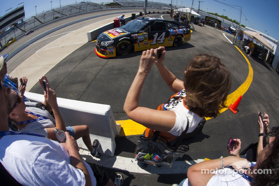 Tony Stewart, Stewart-Haas Racing Chevrolet