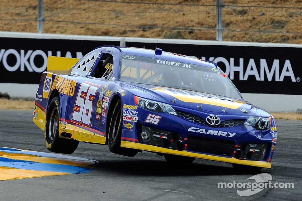 Martin Truex Jr., Michael Waltrip Racing Toyota