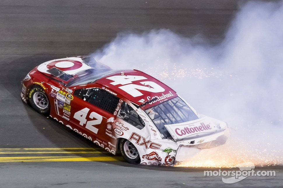 Trouble for Kyle Larson, Ganassi Racing Chevrolet