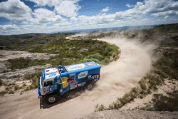 #520 Kamaz: Dmitry Sotnikov, Igor Devyatkin, Andrey Aferin