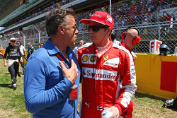 Jean Alesi und Kimi Räikkönen, Ferrari, in der Startaufstellung