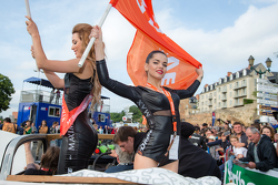 The charming G-Drive girls