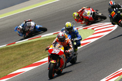 Dani Pedrosa, Repsol Honda y Aleix Espargaró, Team Suzuki MotoGP