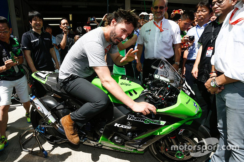 Keanu Reeves