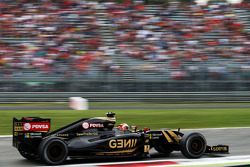 Romain Grosjean, Lotus F1 E23
