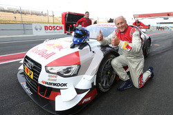 Hans-Joachim Stuck mit dem Audi RS 5 DTM-Renntaxi
