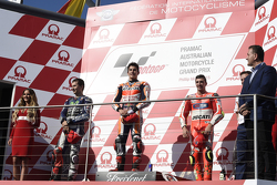 Podium : El segundo lugar, Jorge Lorenzo, Yamaha Factory Racing, ganador, Marc Márquez, Repsol Hond