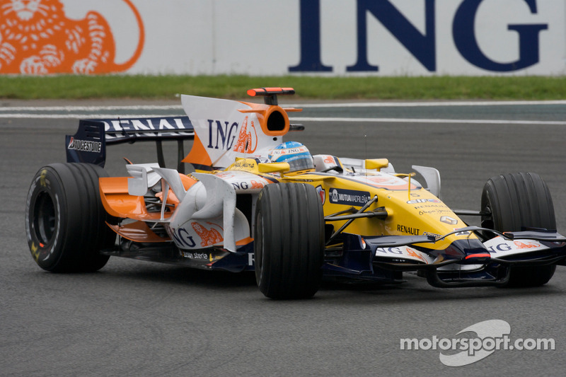 2008: Fernando Alonso, Renault F1 Team R28