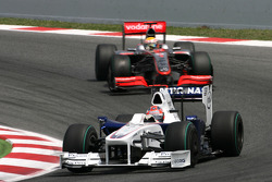 Robert Kubica, BMW Sauber F1 Team ve Lewis Hamilton, McLaren Mercedes