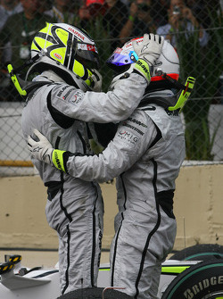 Jenson Button, BrawnGP gana el Campeonato del mundo con Rubens Barrichello, BrawnGP