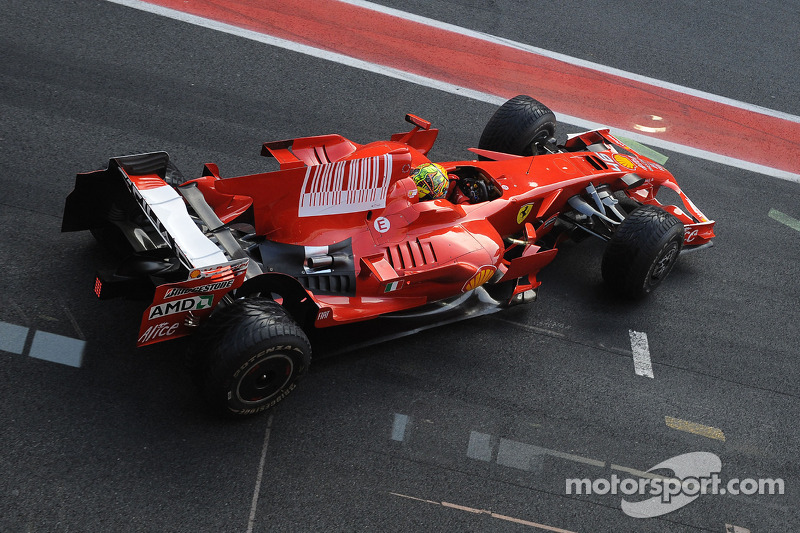 Valentino Rossi test de Ferrari F2008