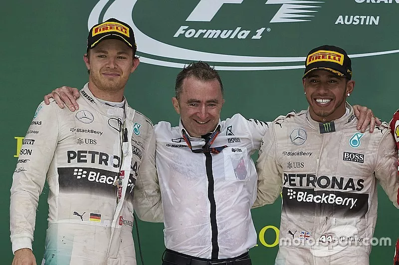 Podium : le deuxi&egrave;me Nico Rosberg, Mercedes F1, Paddy Lowe, directeur technique, Mercedes AMG, le vainqueur Lewis Hamilton, Mercedes F1, le troisi&egrave;me Sebastian Vettel, Ferrari