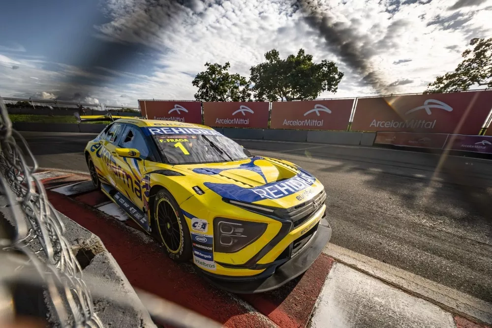 469951_1218047_mitsubishi_1.stockcar26_260308_164254_josemariodias_081